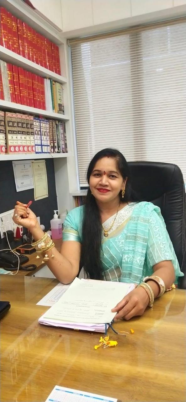 Dr.MANISHA BHATNAGAR